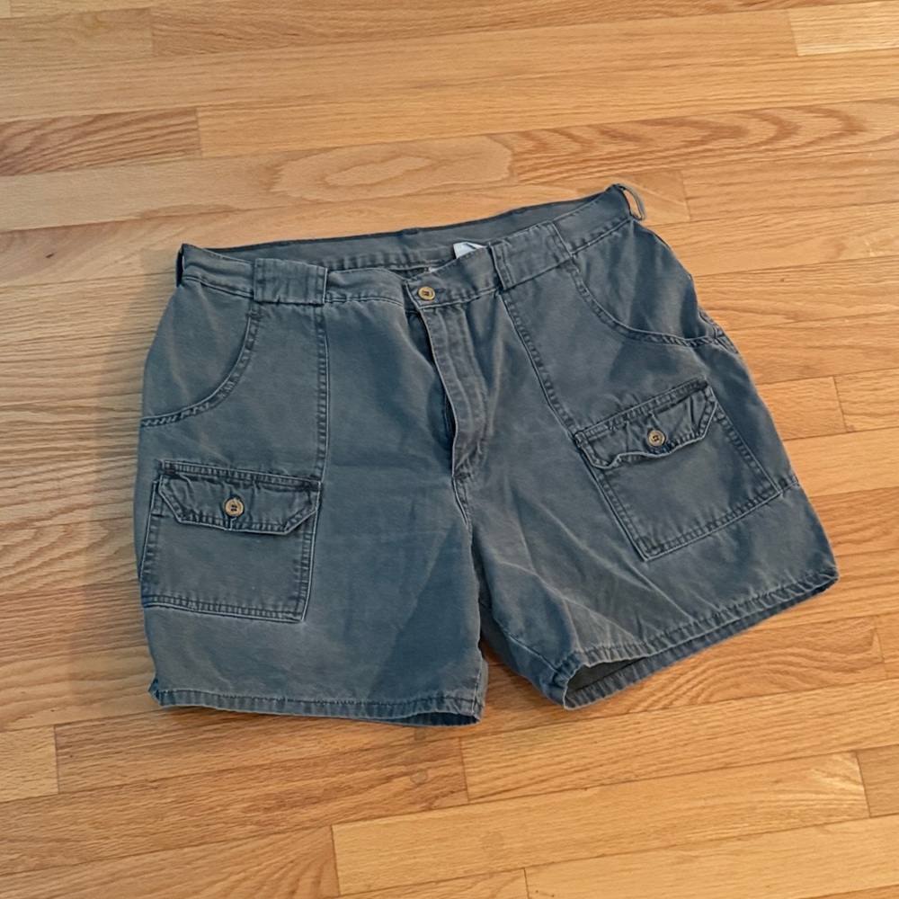 Men's vintage 36 Gray Cargo Shorts